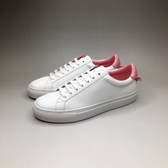 GIVENCHY 지방시 LOW SNEAKERS IN LEATHER BM08219876-131