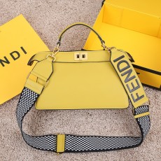 FENDI 펜디 피카부 아이씨유백