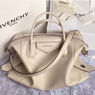 GIVENCHY 지방시 안티고나 소프트 백