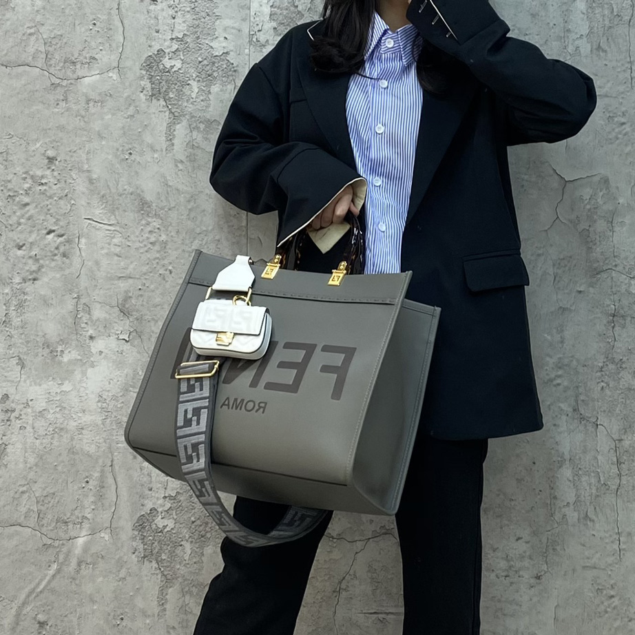 FENDI 펜디 선샤인백