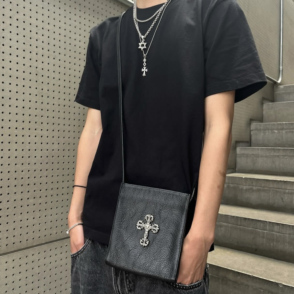 CHROME HEARTS 크롬하츠 크로스백 K669