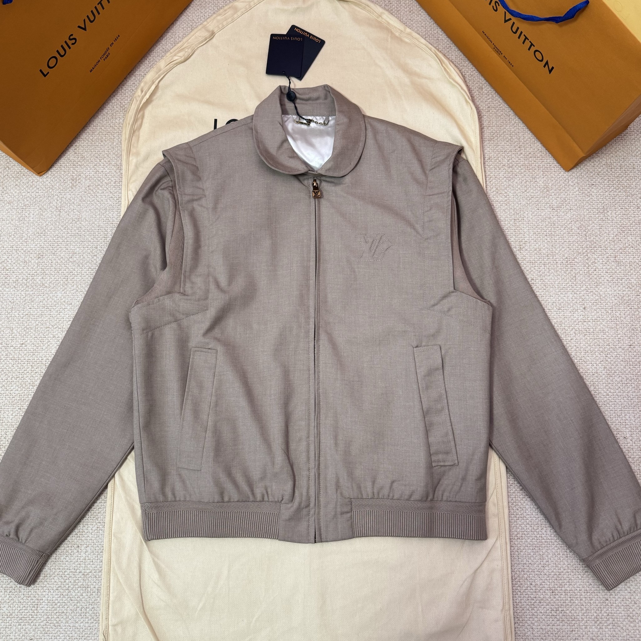 LOUIS VUITTON 루이비통 파일럿 재킷 남자 1AHV64 #1626617