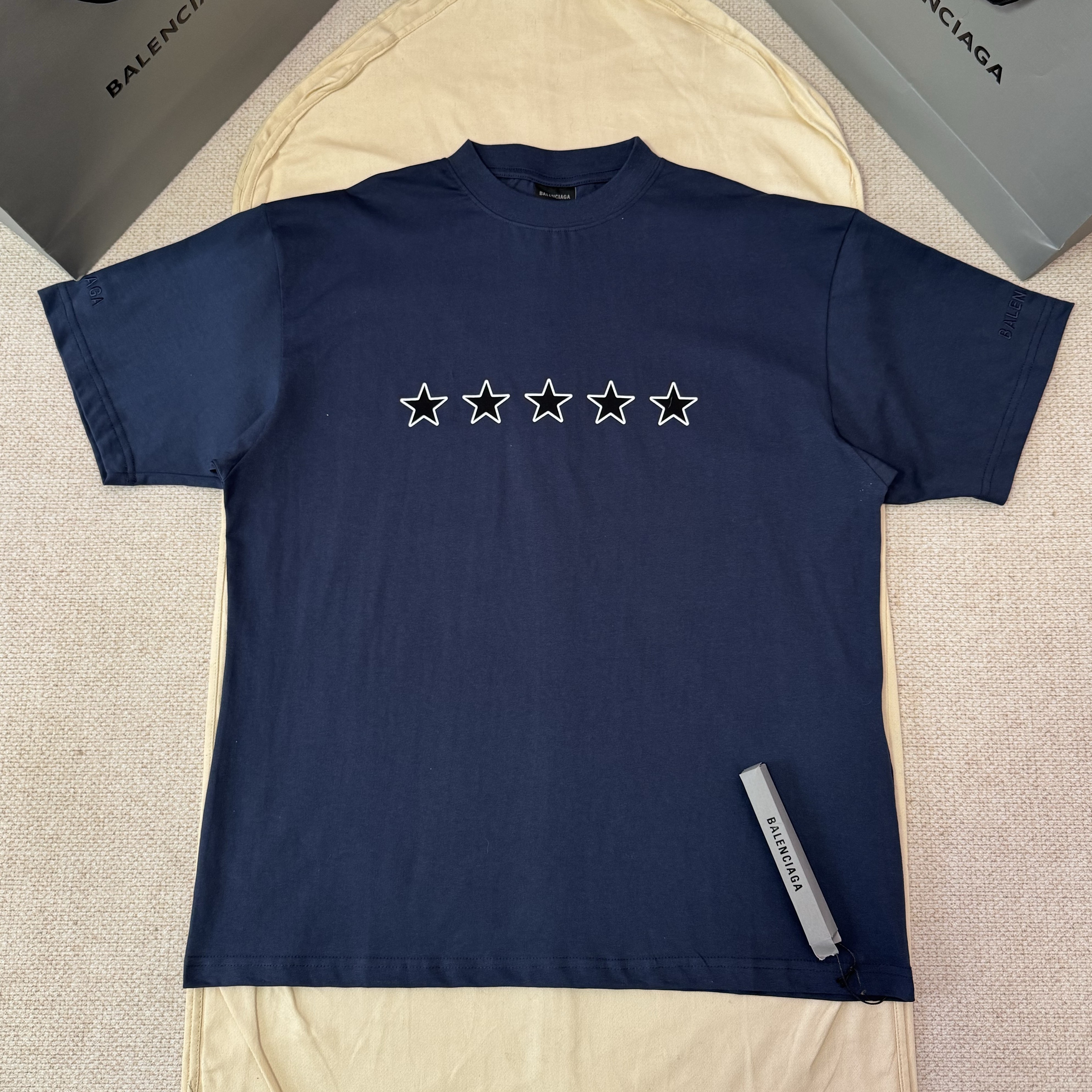 BALENCIAGA 발렌시아가 별 인터랙티브 자수 반팔티 #18386110