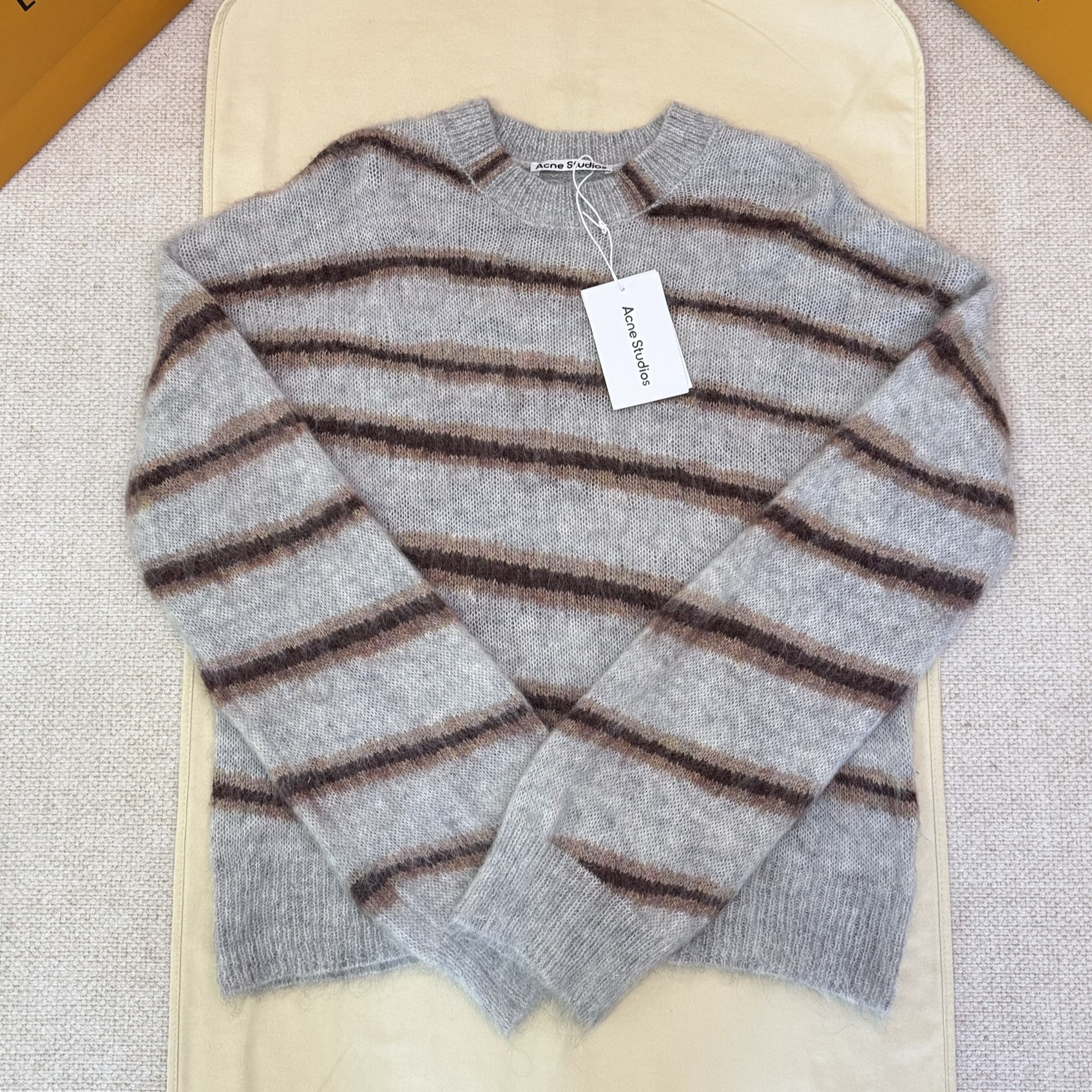 ACNE STUDIOS 아크네-스튜디오 스트라이프 브러시드 니트 스웨터 #146120