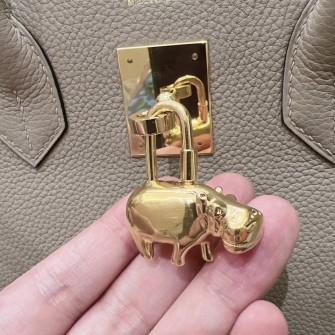 HERMES 에르메스 백참(백꾸) 하마 #16000122