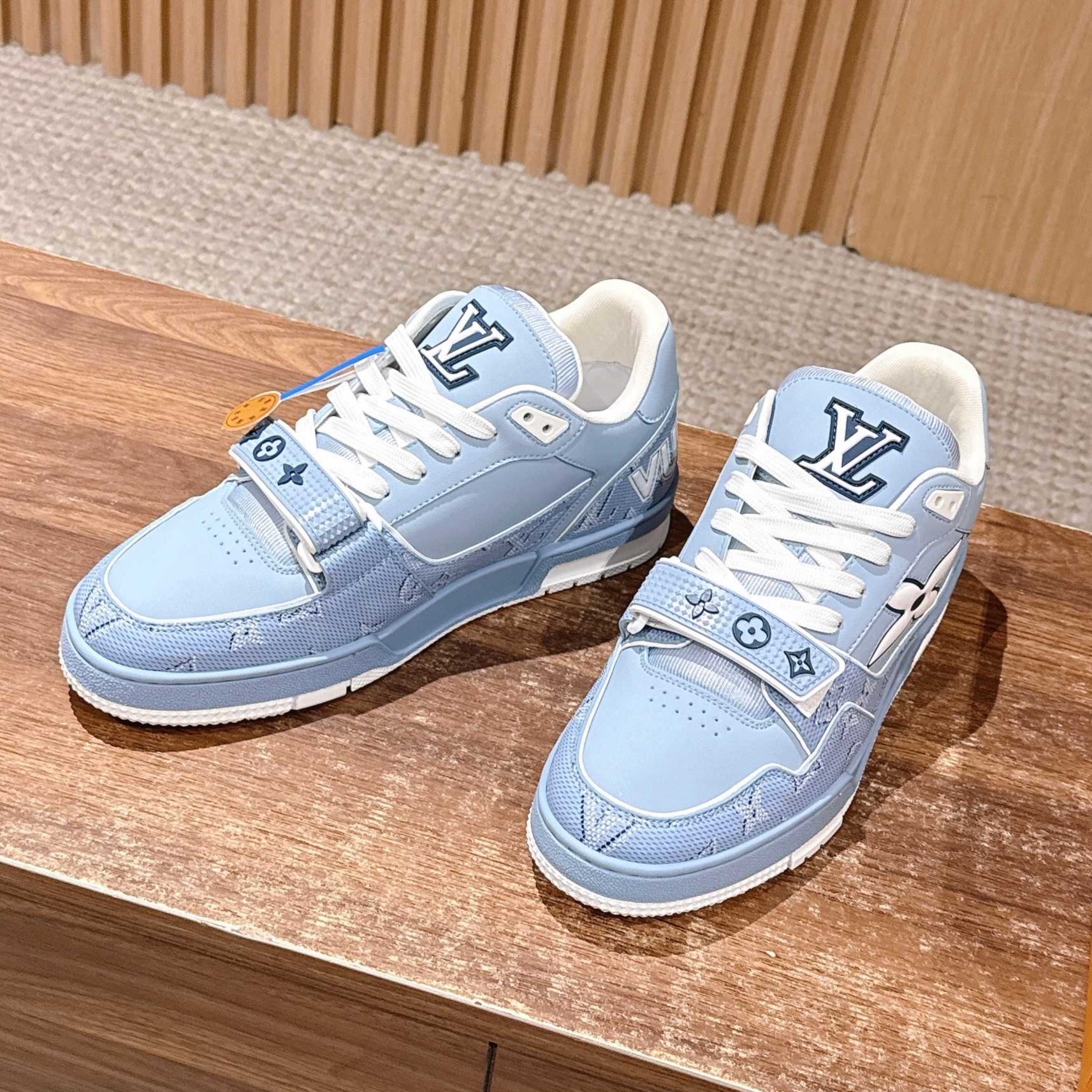 LOUIS VUITTON 루이비통 트레이너 스니커즈 운동화 #16116122