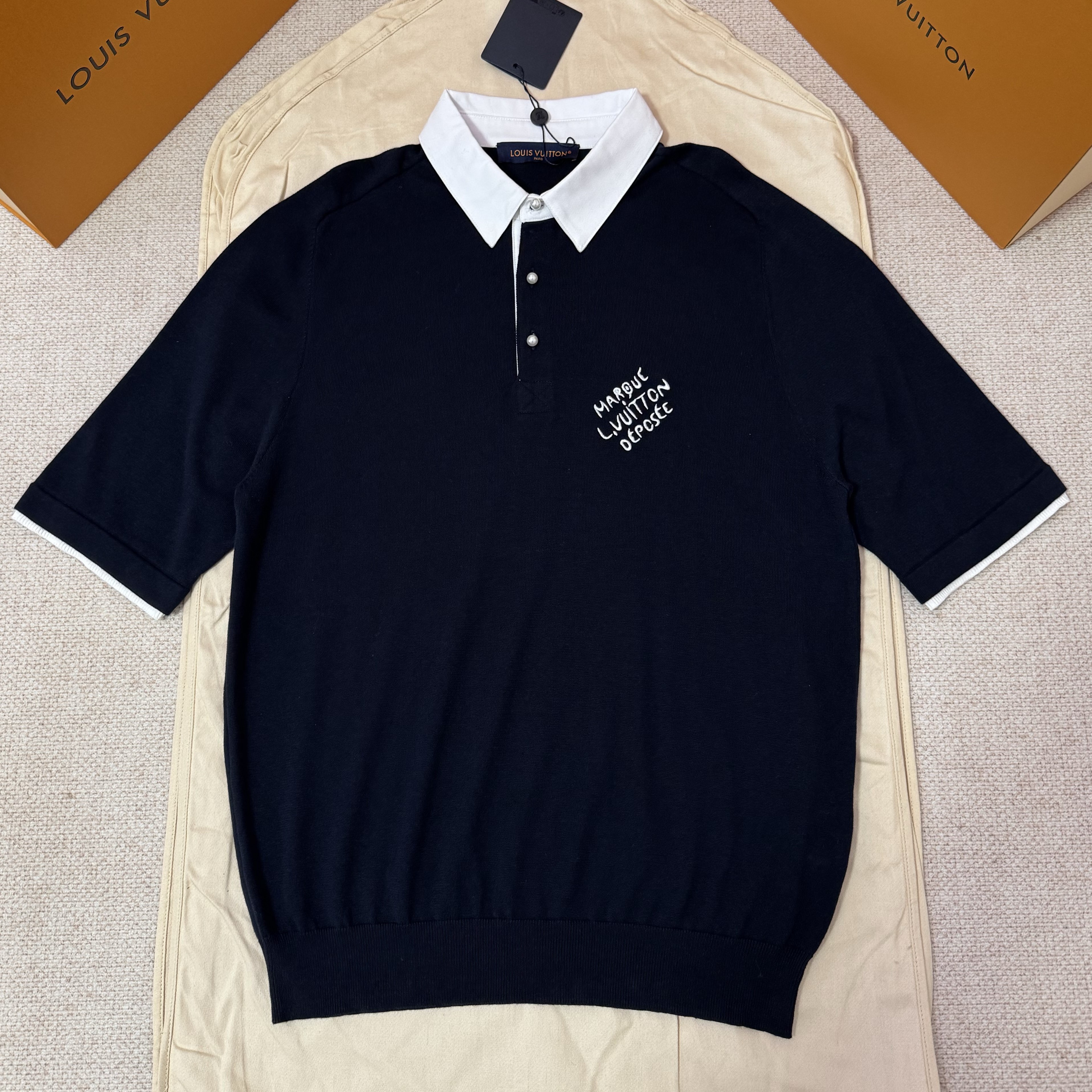 LOUIS VUITTON 루이비통 엠브로이더드 폴로 카라 네이비 블루 반팔 티셔츠 #16386127