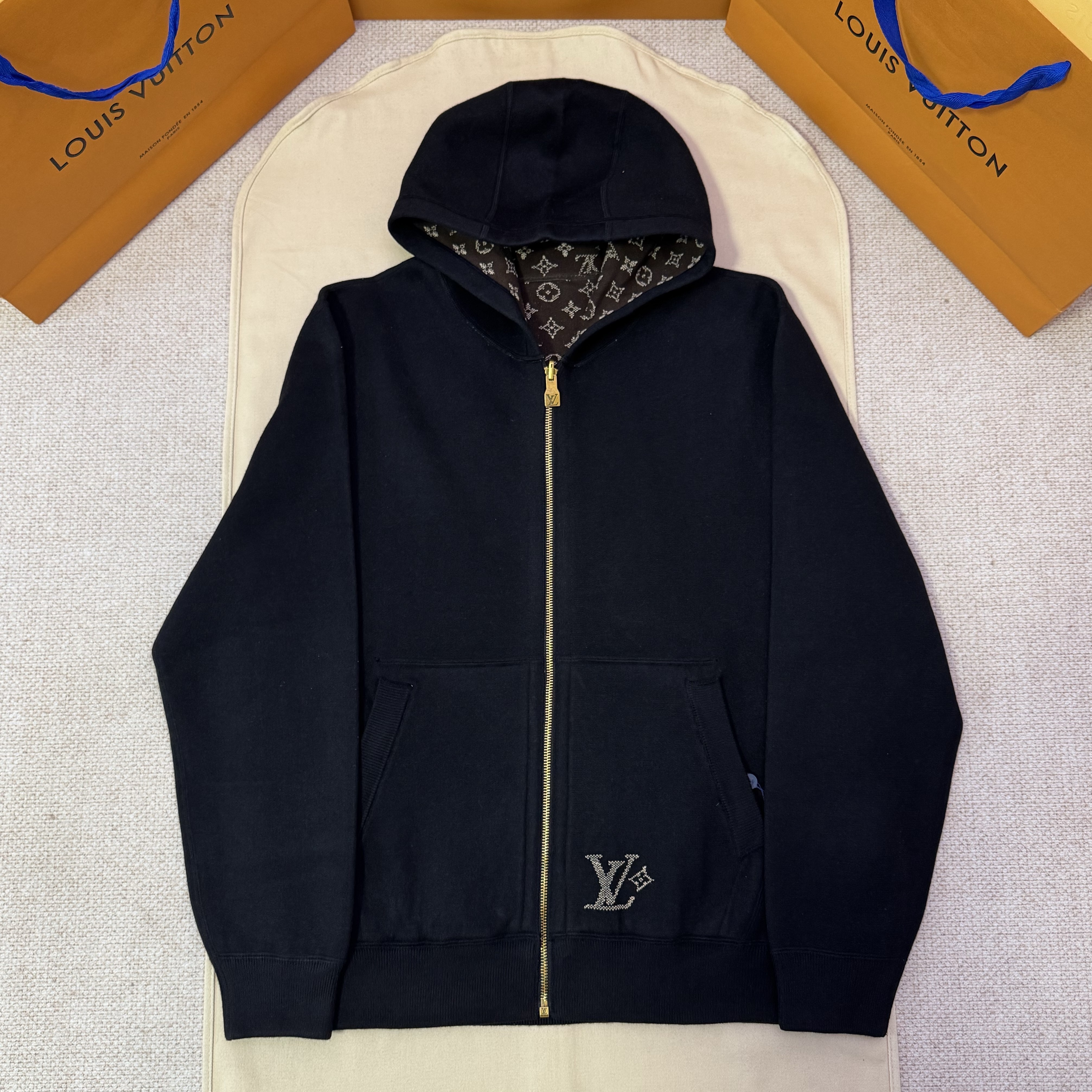 LOUIS VUITTON 루이비통 모노그램 리버서블 더블 페이스 후디드 블루종 1AJBXH