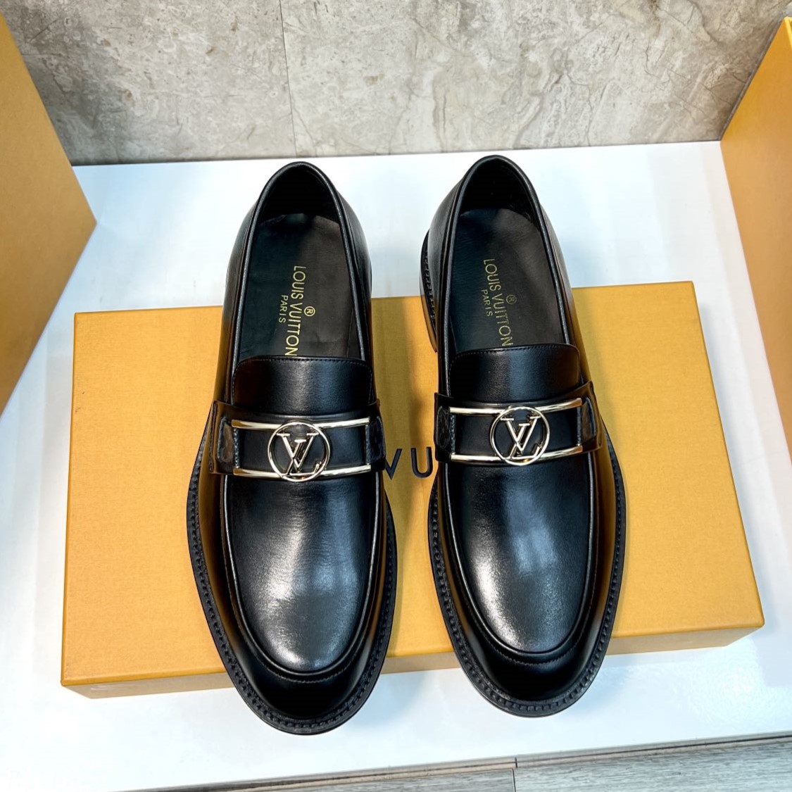 LOUIS VUITTON 루이비통 남자구두 #14276227