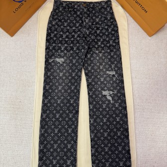 LOUIS VUITTON 루이비통 모노그램 패턴의 데님 팬츠 1AAGPS
