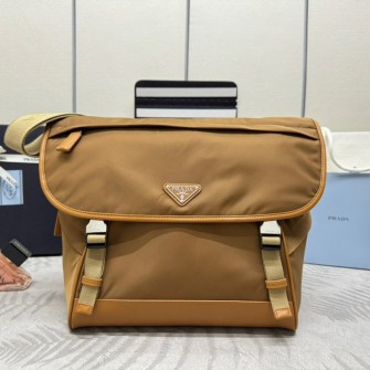 PRADA 프라다 리나일론 메신저 숄더백 28.5cm 2VD052A