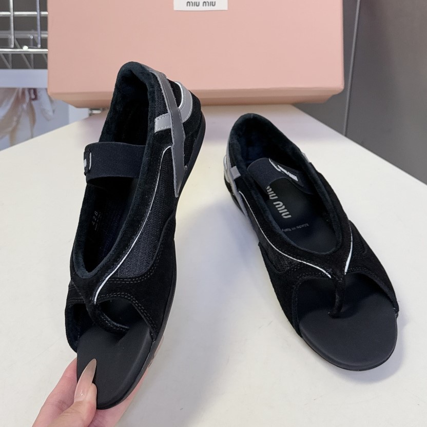 MIU MIU 미우미우 짐나지움 통 발레리나 #14466315