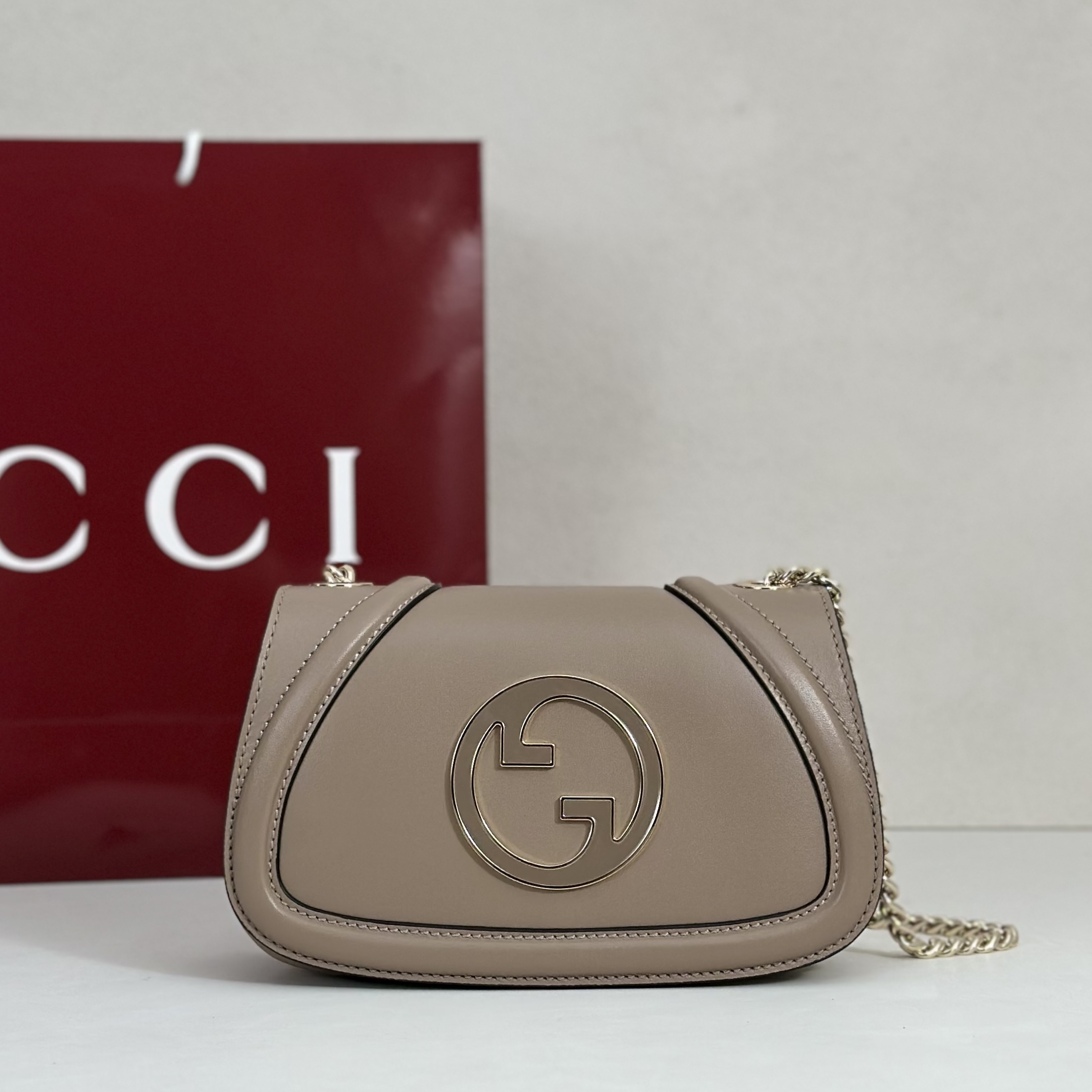 GUCCI 구찌 블론디 탑 핸들백 21.5cm 올가죽 (4칼러) #815711