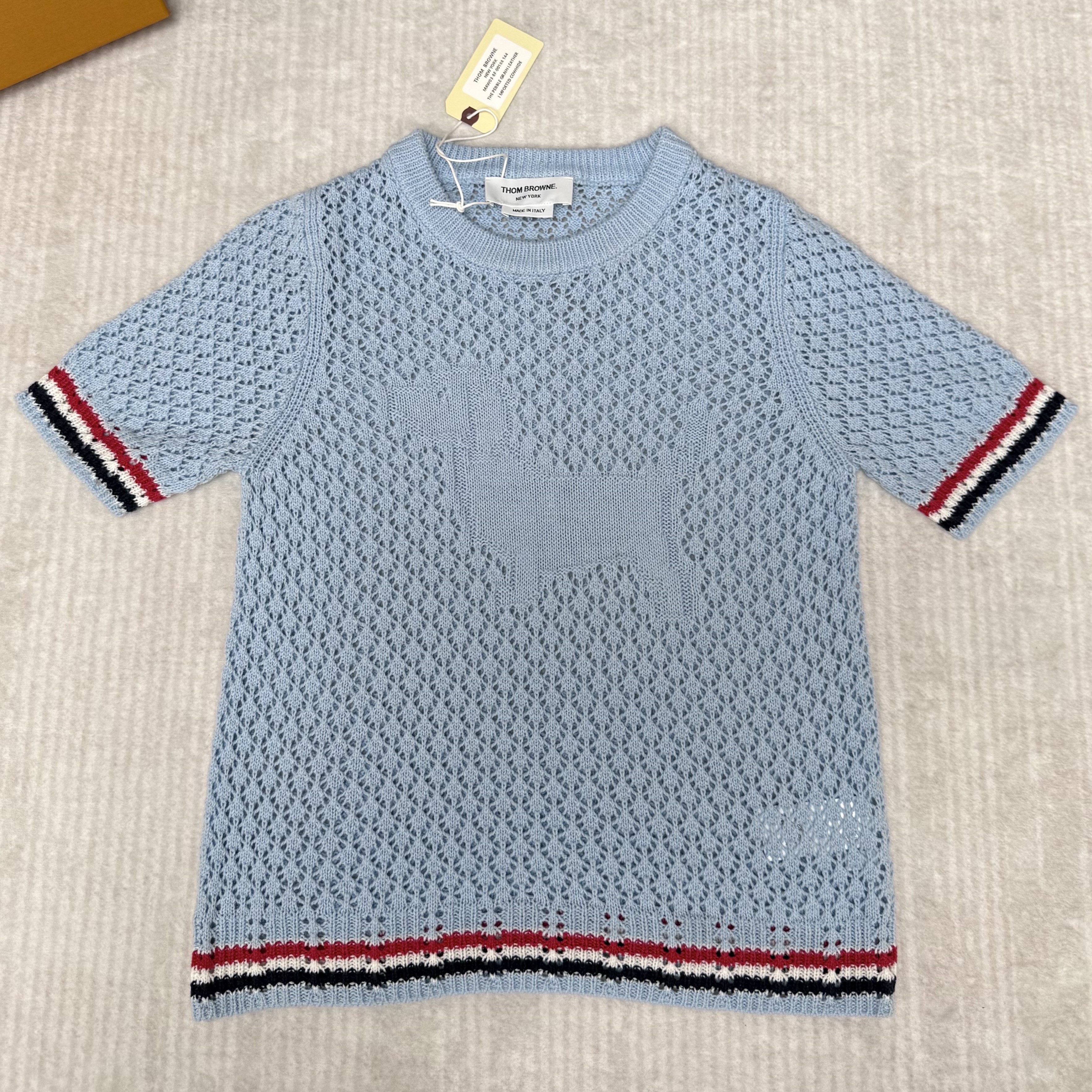 THOM BROWNE 톰브라운 코튼 메쉬 헥터 인타르시아 반팔 스웨터 #23536422