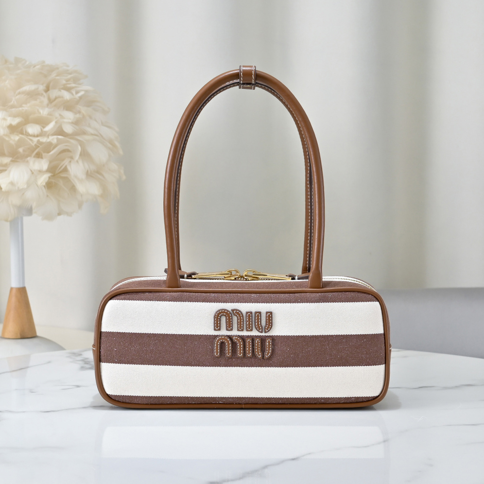 MIUMIU 미우미우 보 캔버스백 (2칼러) 5BB173