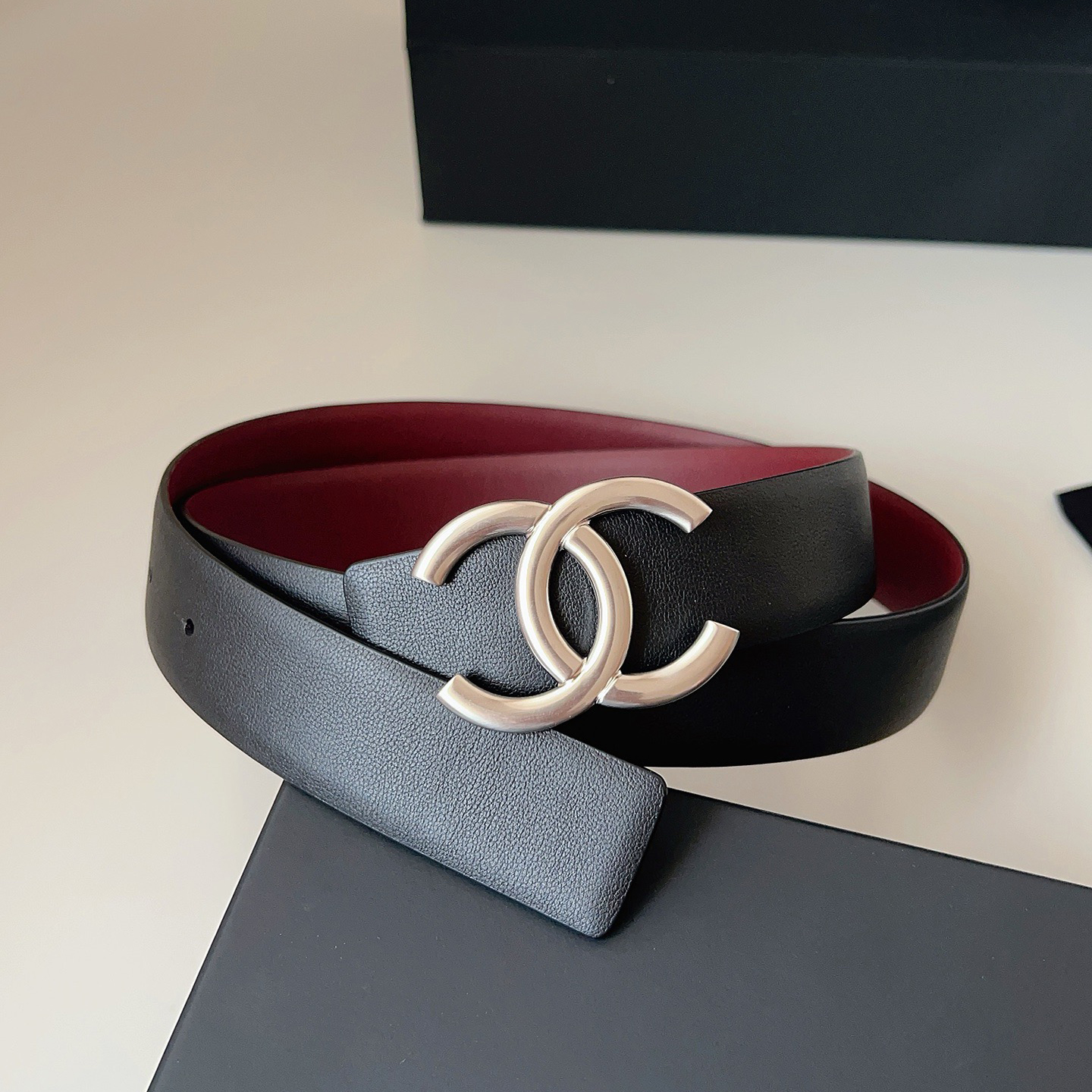 CHANEL 샤넬 클래식 CC 로고 리버서블 벨트 A73462