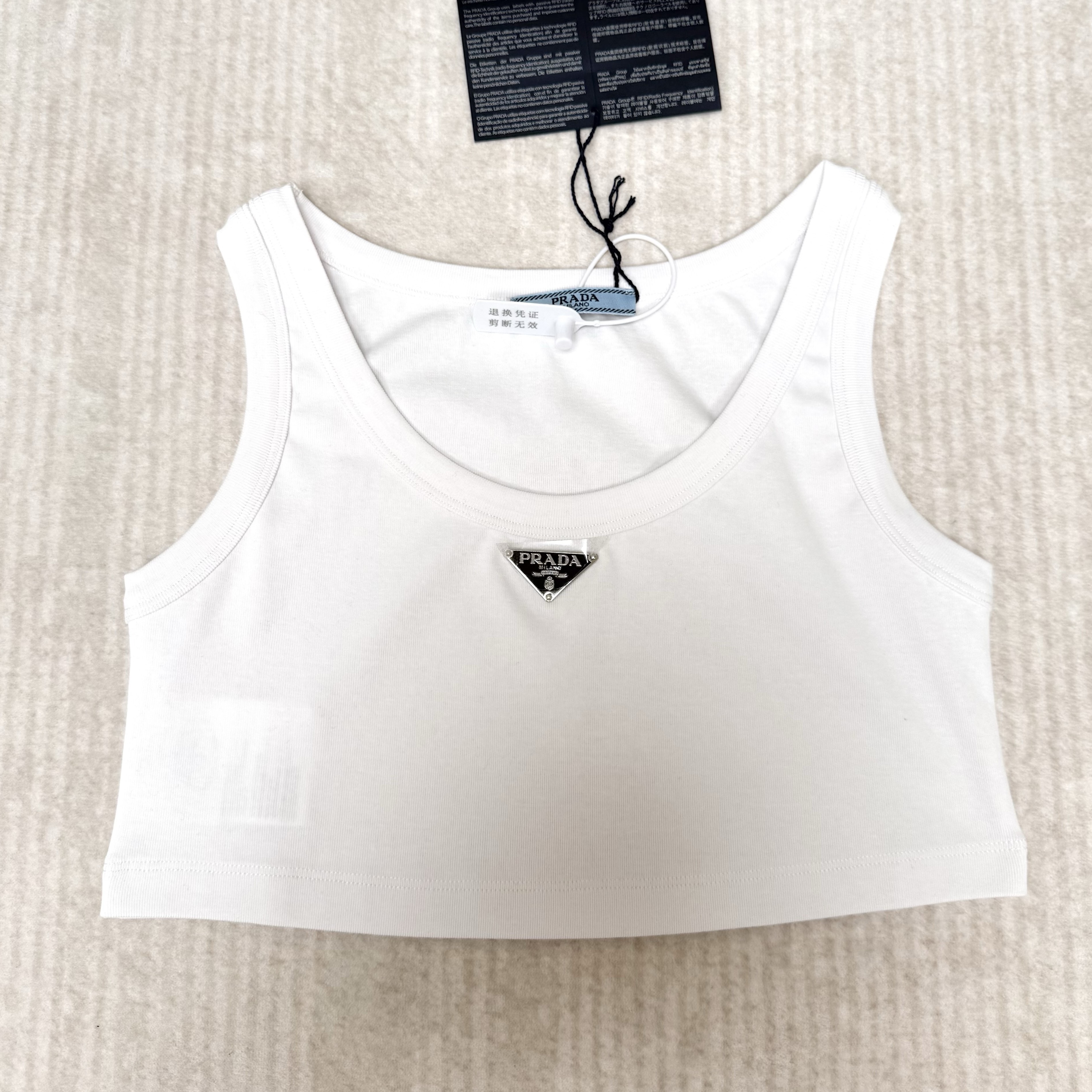 PRADA 프라다 저지 탑 (Jersey top) 또는 크롭 코튼 저지 탑