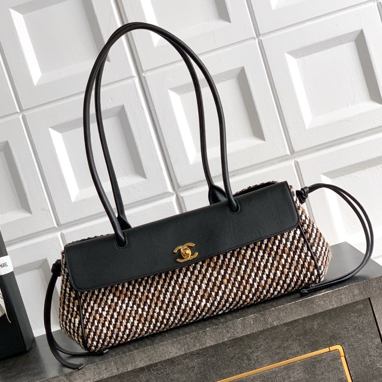 CHANEL 샤넬 스몰 쇼핑백 (Small Shopping Bag) / 어반 에센셜 트위드 토트 AS6288