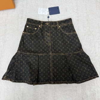 LOUIS VUITTON 루이비통 모노그램 데님 플리츠 스커트 (Monogram Denim Pleated Skirt)