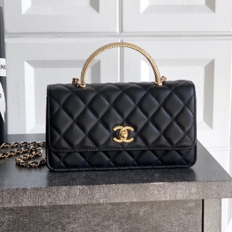CHANEL 샤넬 클래식 탑핸들 체인 플랩백 AS6255