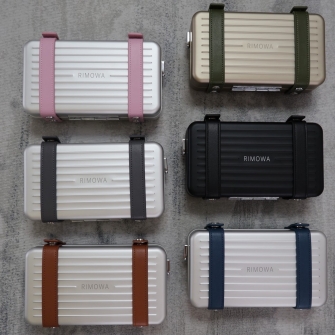 RIMOWA 리모와 퍼스널 알루미늄 크로스바디 백 실버 아틱 #16156730