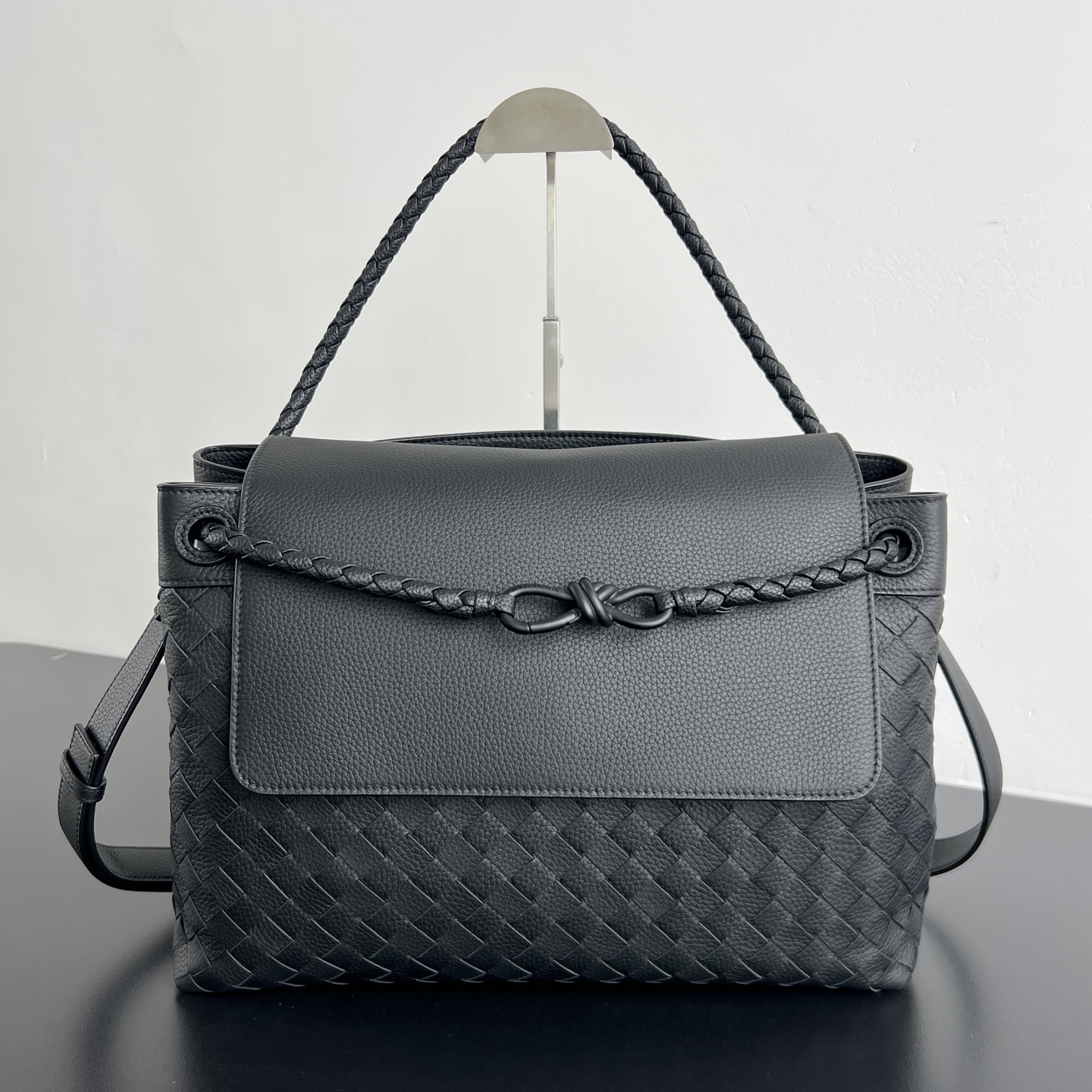 BOTTEGA VENETA 보테가베네타 미디엄 안디아모 남성용 메신저백 (7칼러) 807715