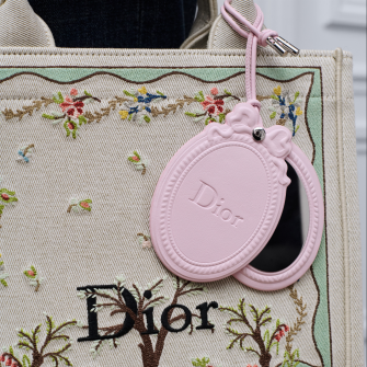 DIOR 디올 메달리옹 미러 백 참 (Dior Médaillon Mirror Bag Charm) #1912698