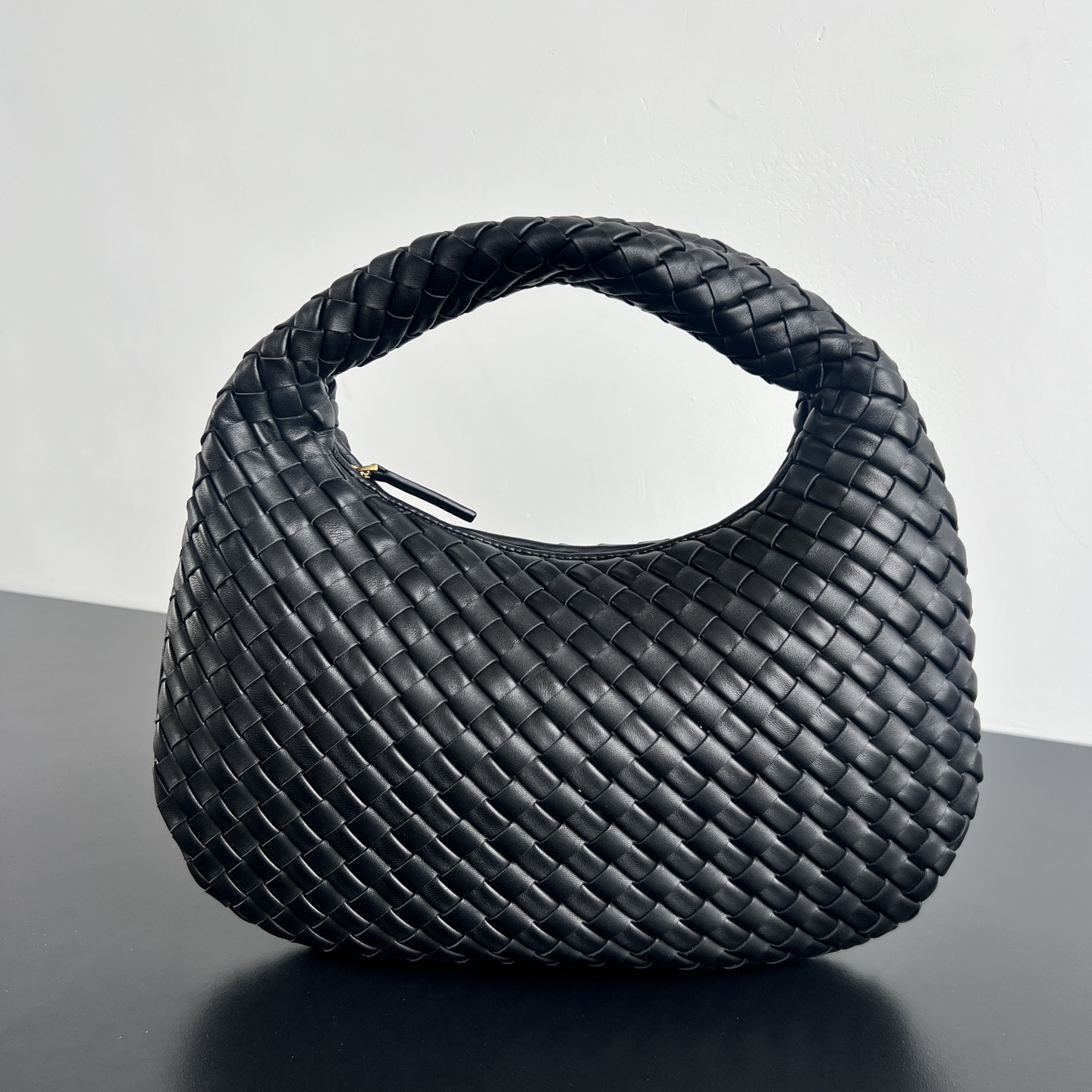 BOTTEGA VENETA 보테가베네타 인트레치아토 스몰 베네타백 (7칼러) 867031