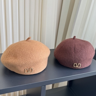 VALENTINO 발렌티노 가라바니 브이로고 시그니처 울 베레모 #13266912