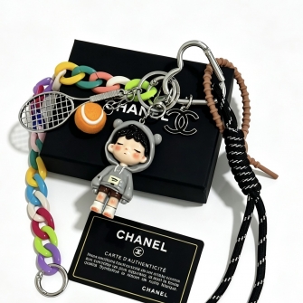 CHANEL 샤넬 CC 로고 테니스 피규어 멀티 체인 스트랩 키링 가방 참