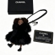CHANEL 샤넬 CC 하트 피규어 블랙 퍼 코트 인형 참 키링 스트랩