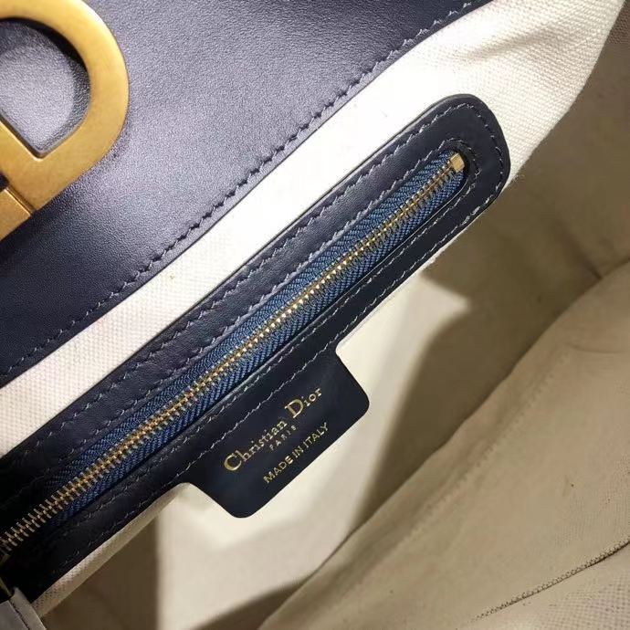 DIOR 디올