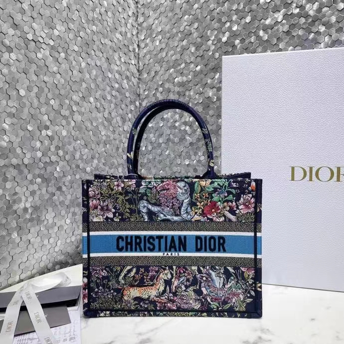 DIOR 디올