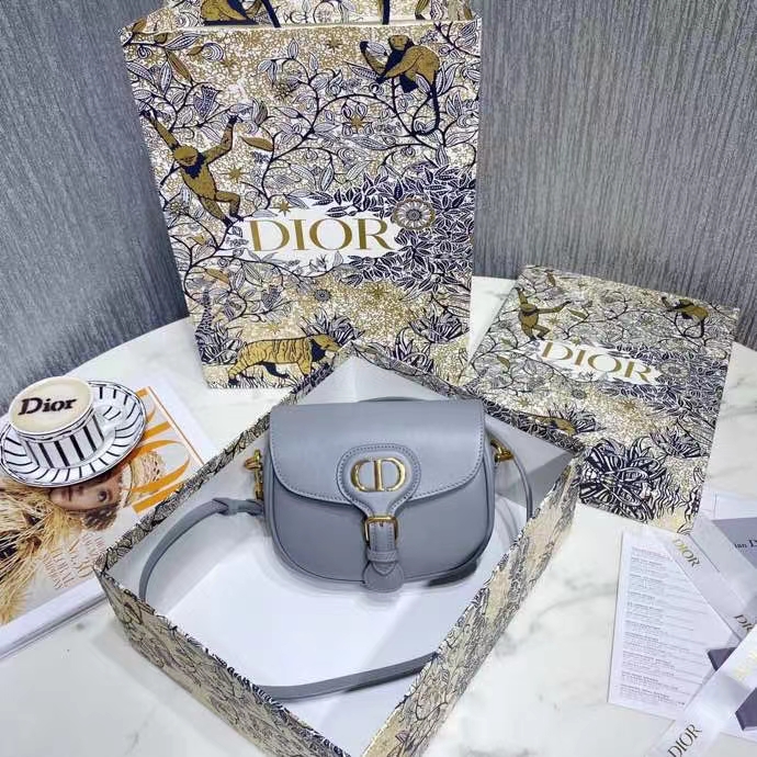 DIOR 디올