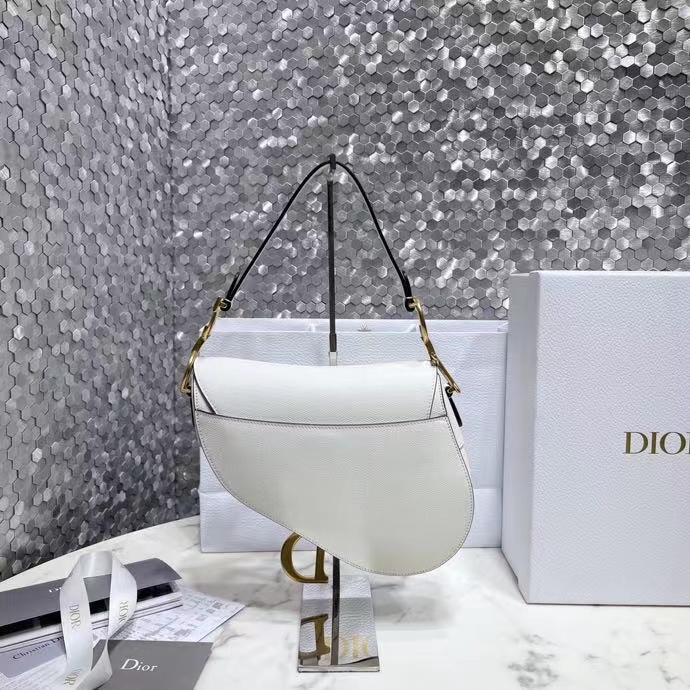 DIOR 디올