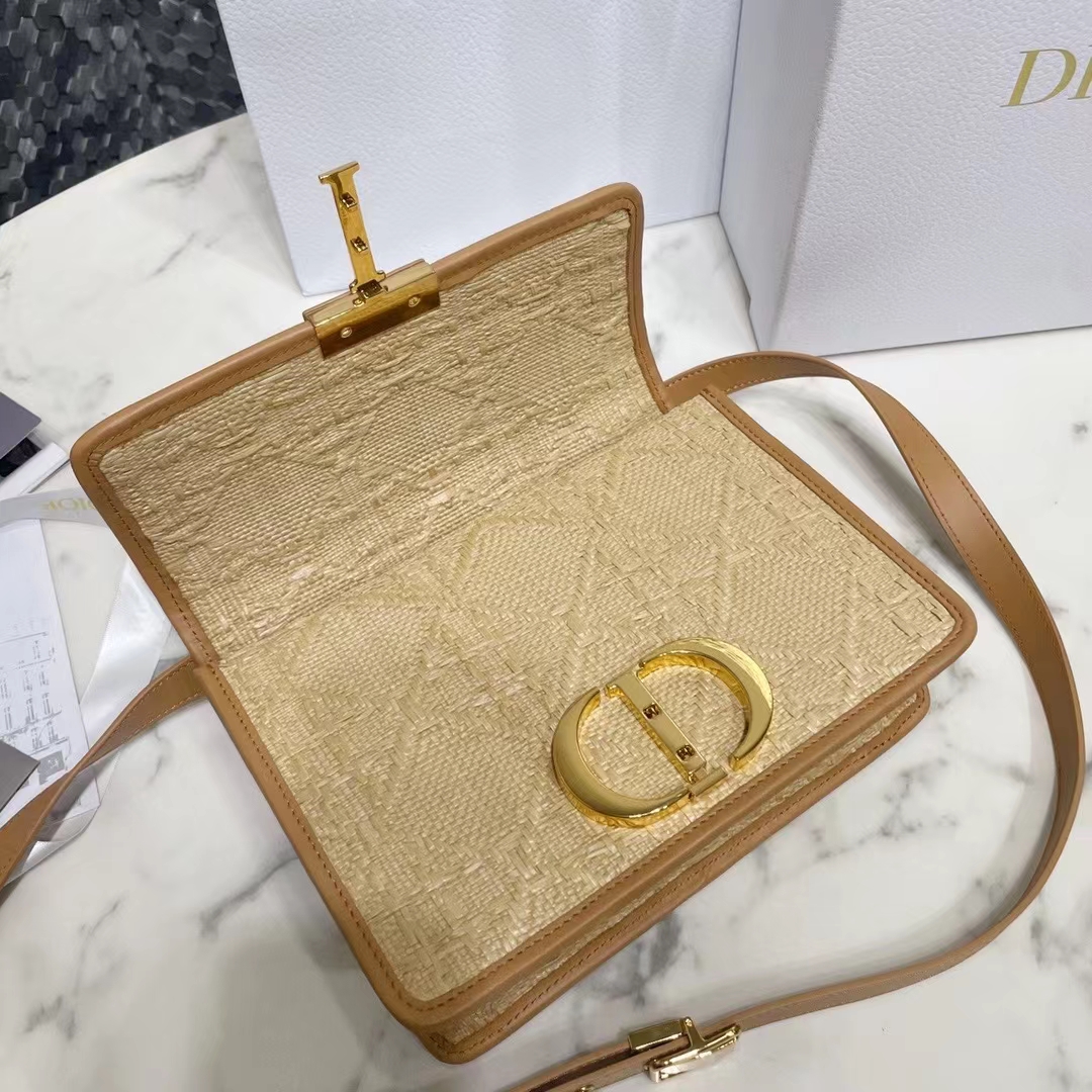 DIOR 디올