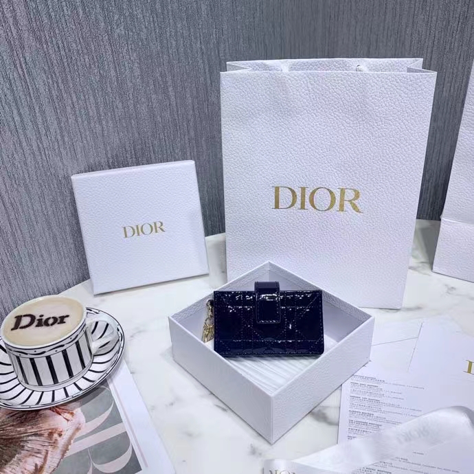 DIOR 디올