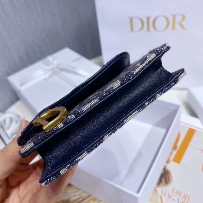 DIOR 디올