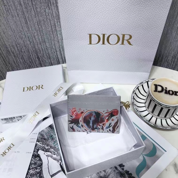 DIOR 디올