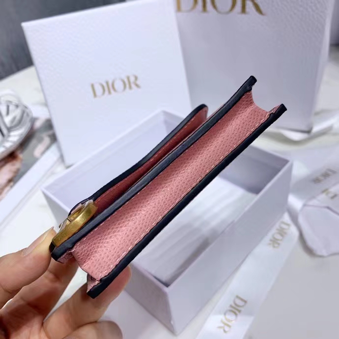 DIOR 디올