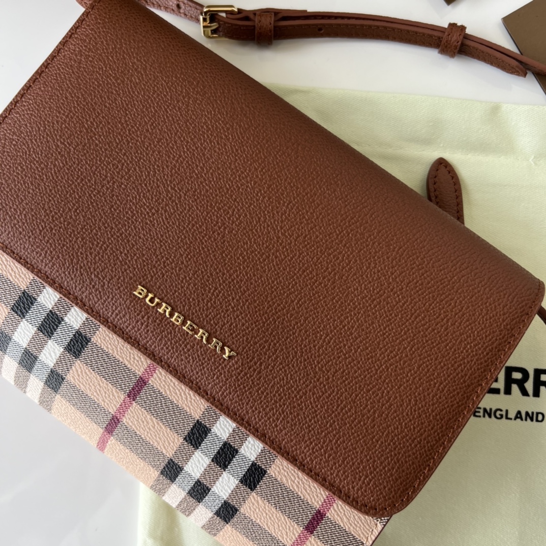 버버리[BURBERRY]