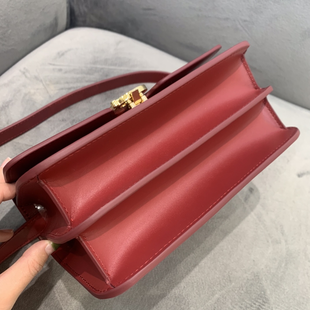 버버리[BURBERRY]