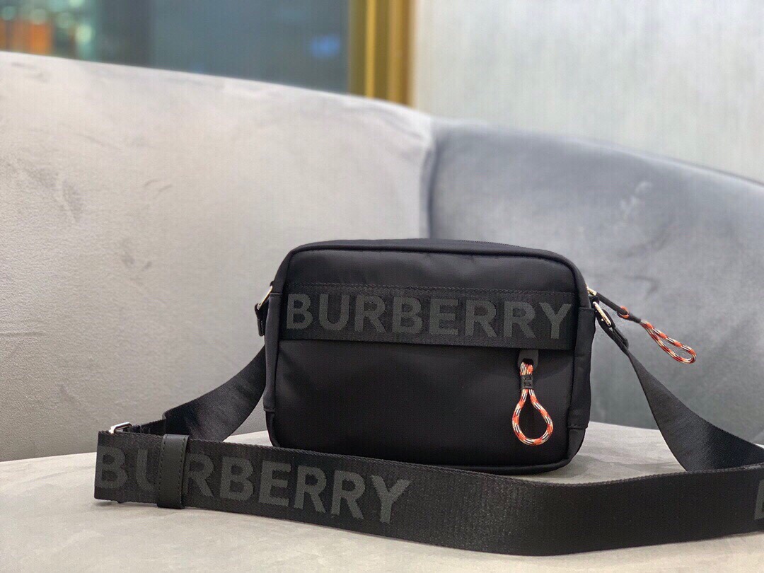 버버리[BURBERRY]