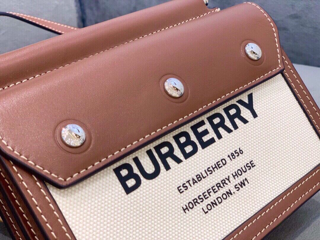 버버리[BURBERRY]