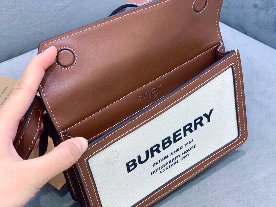 버버리[BURBERRY]