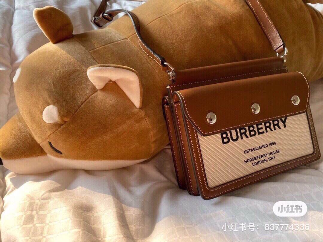 버버리[BURBERRY]