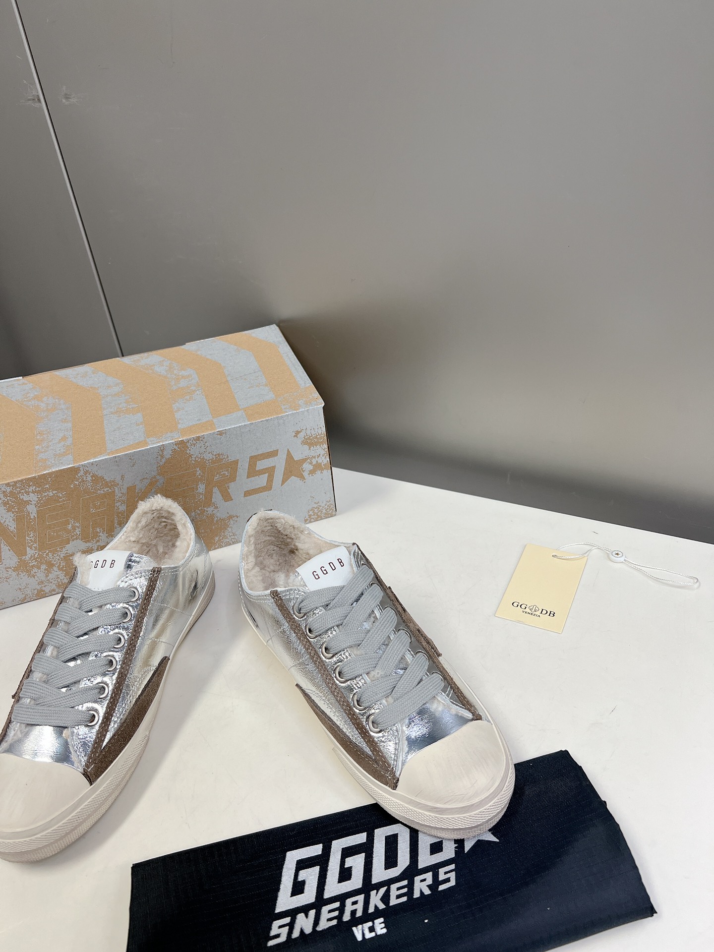 골든구스 [GOLDEN GOOSE]