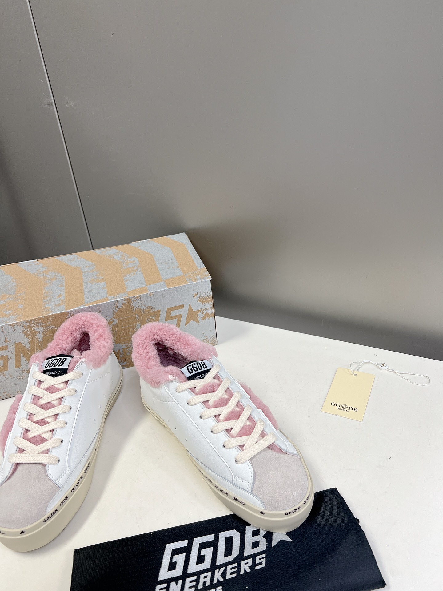 골든구스 [GOLDEN GOOSE]