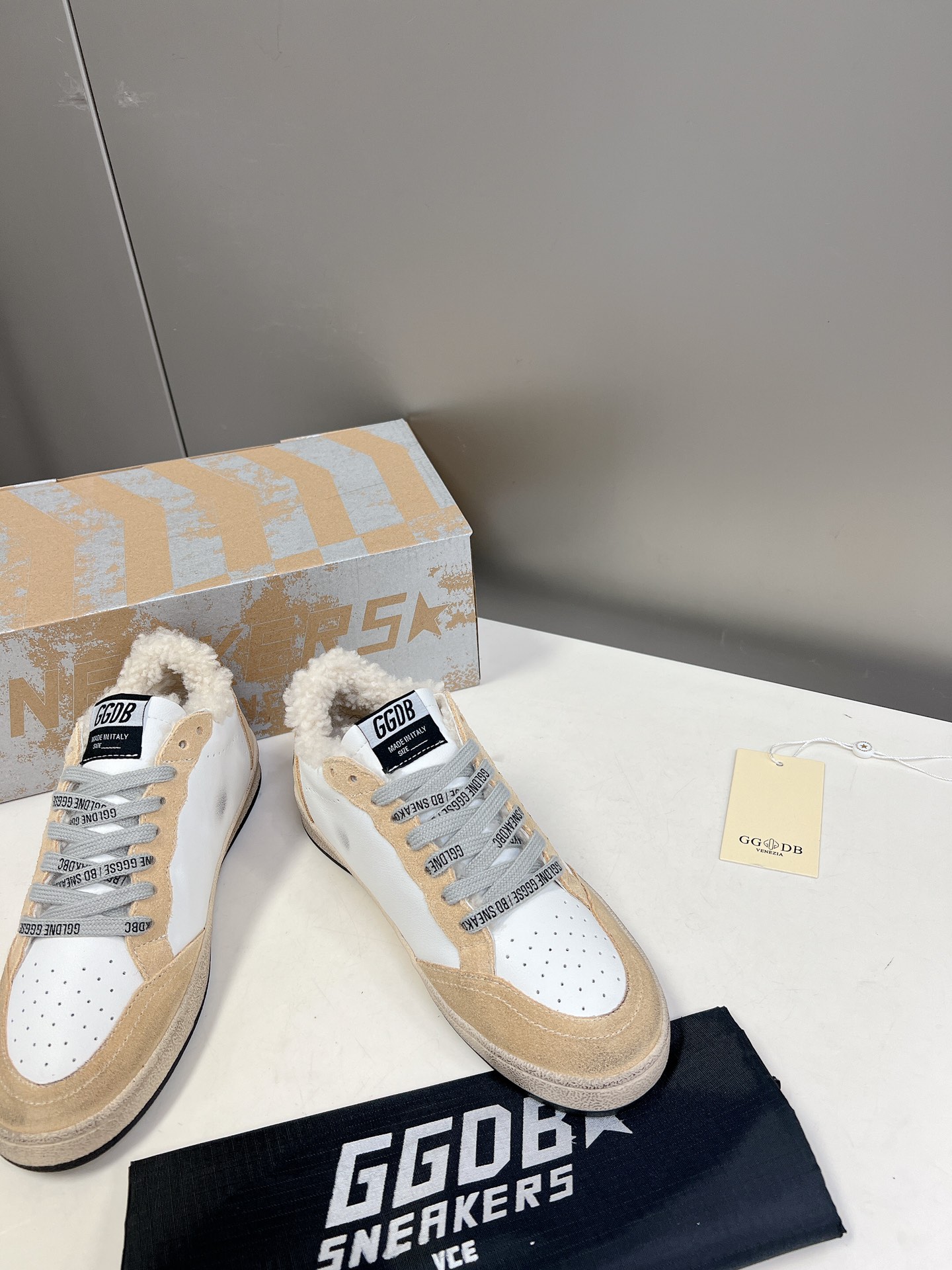 골든구스 [GOLDEN GOOSE]