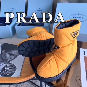 프라다 [PRADA]